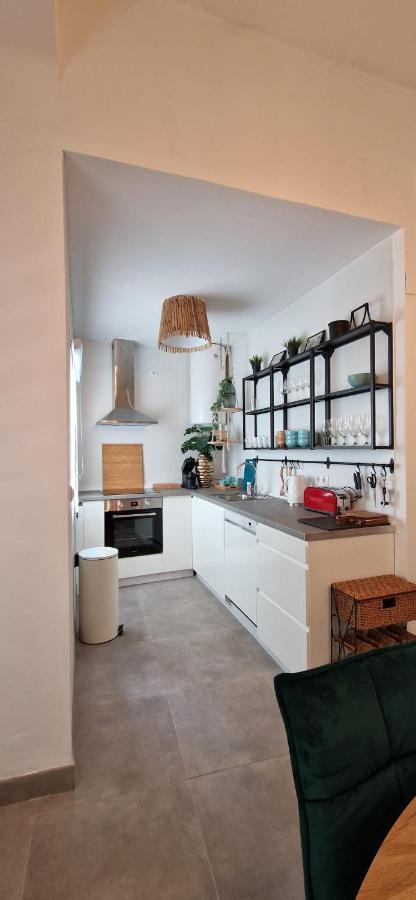 Holidays2Malaga Juan De Austria 2 Bed & 2 Bathroom 800 Mts From Old Town المظهر الخارجي الصورة